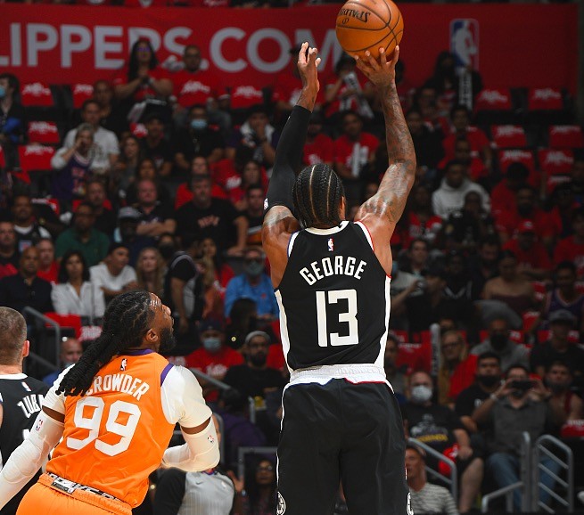 个赛季防线 个赛季防线