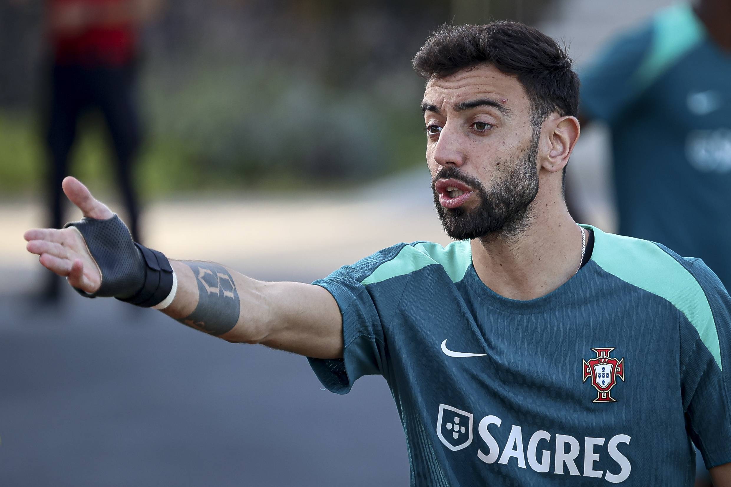 他如何看你 他如何看你