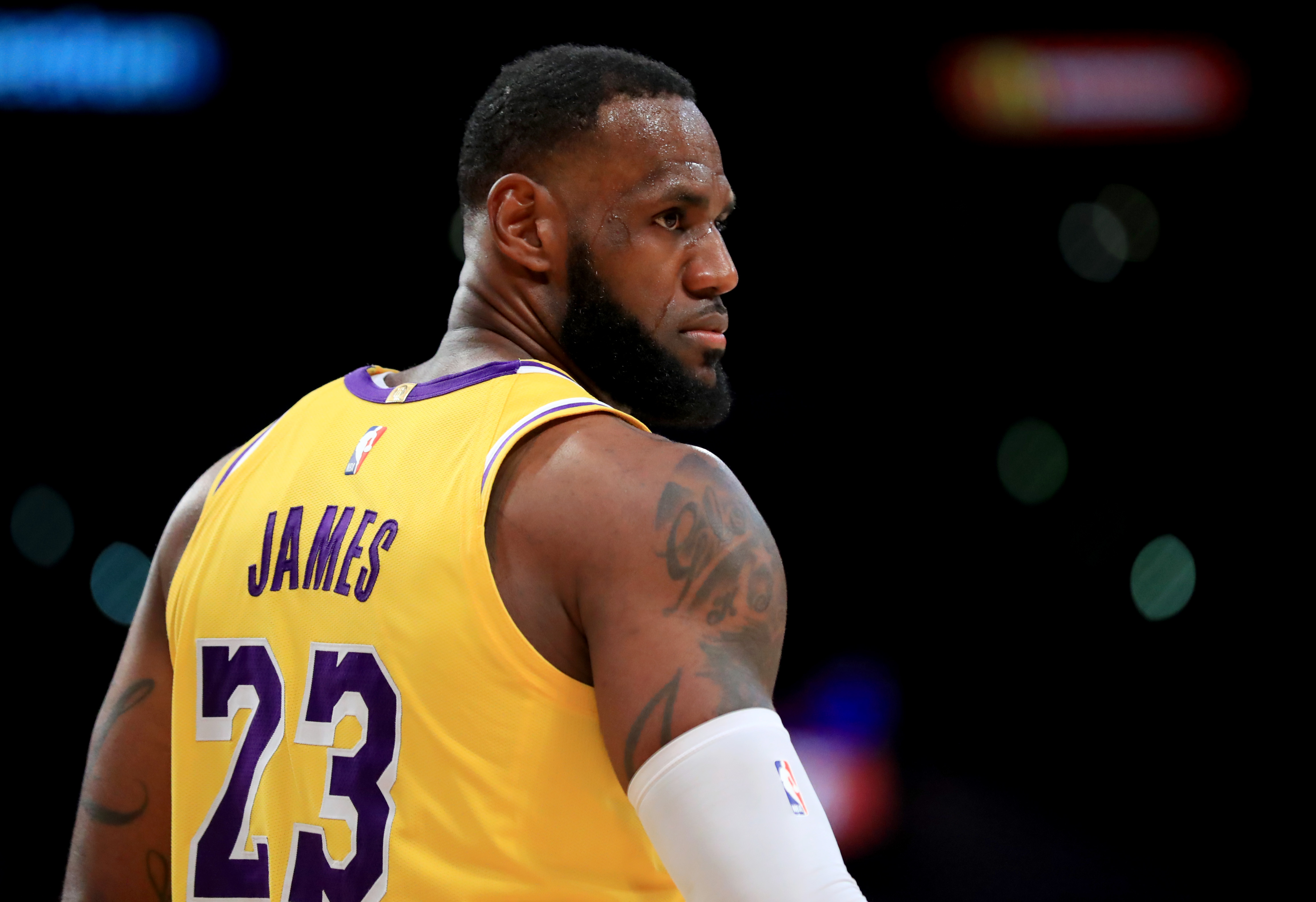 指定第一应 指定第一应